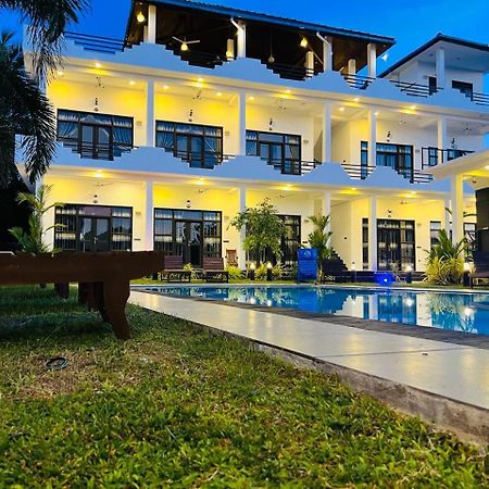 Sky Sea-Arugambay Arugam Bay Exterior foto