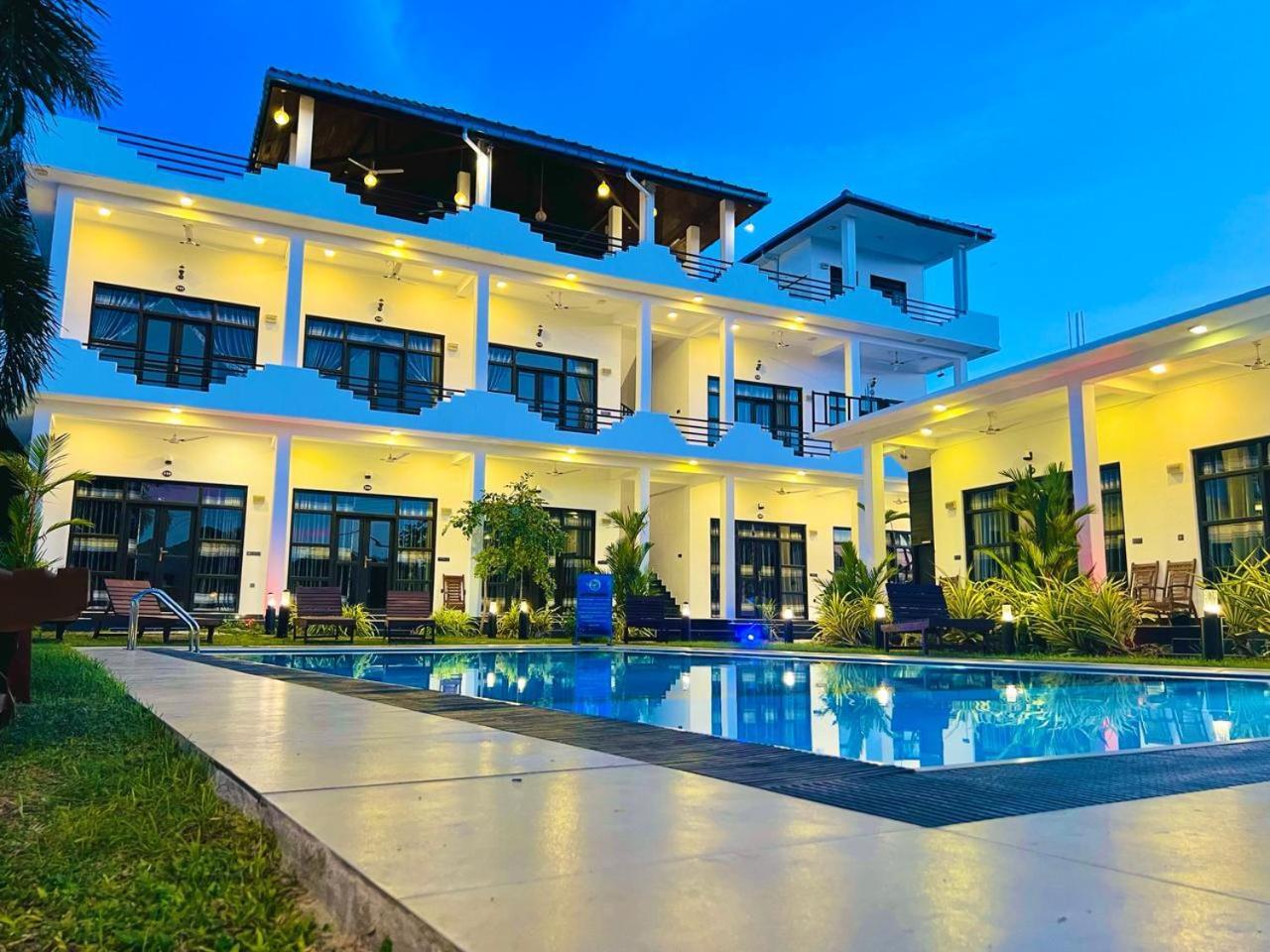 Sky Sea-Arugambay Arugam Bay Exterior foto