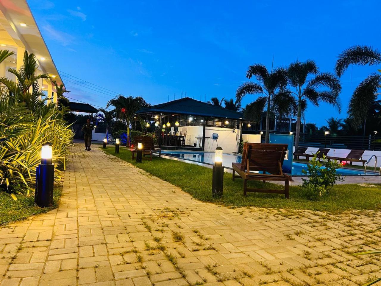 Sky Sea-Arugambay Arugam Bay Exterior foto