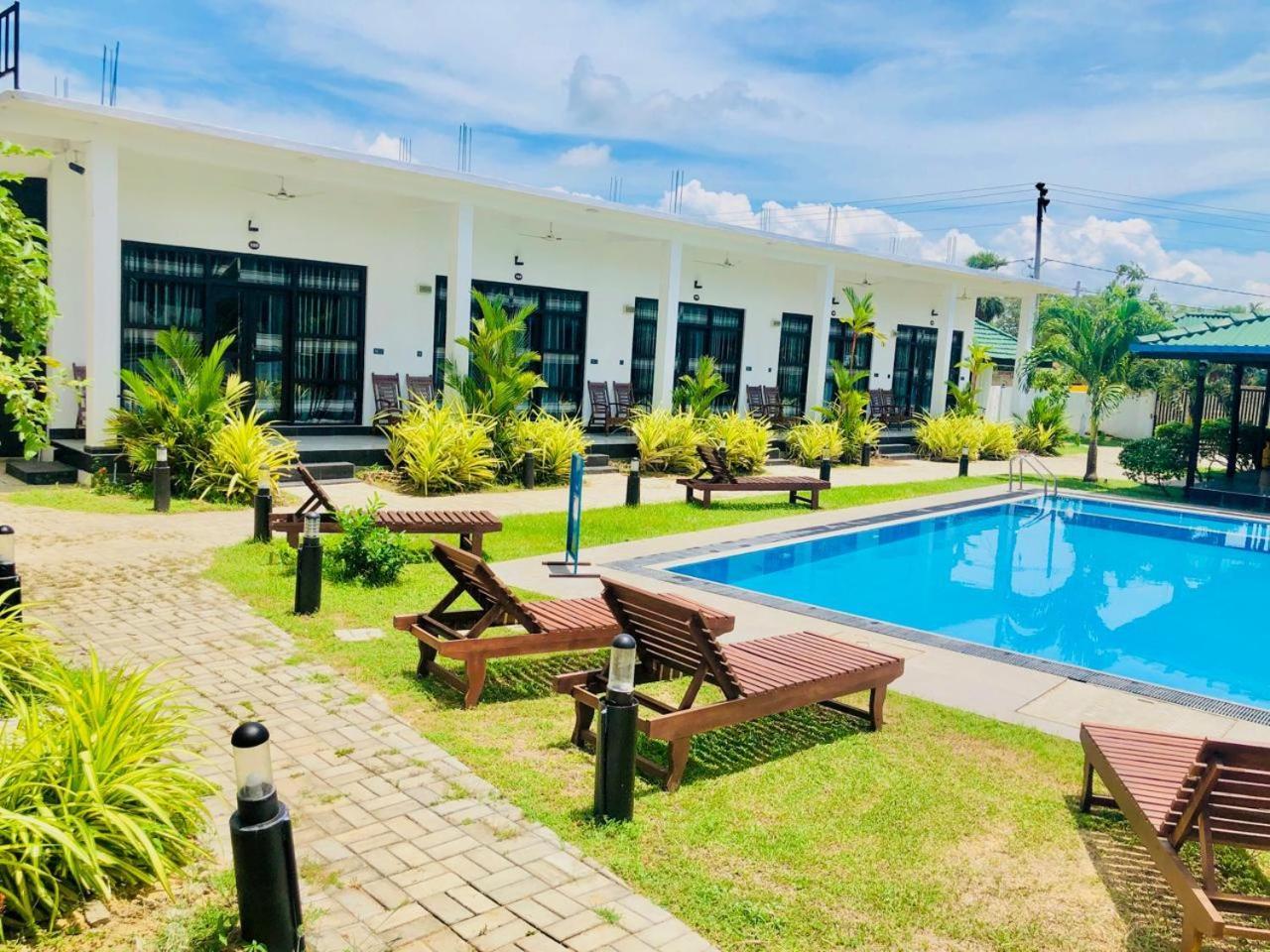 Sky Sea-Arugambay Arugam Bay Exterior foto